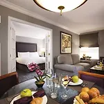 The Manhattan Club Hotel
