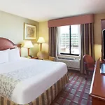 La Quinta Inn By Wyndham Queens