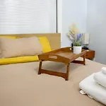 Brooklyn Retreat-Ideal Getaway/Movie Or Game Night