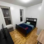 Flat 5 Minutes From Times Square