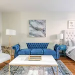 Furnished Studio In Upper East Side