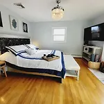 Queens House Of Comfort 4Bedroom