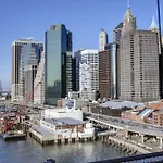 Fairfield By Marriott Manhattan/financial District