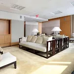 Midtown 1br W Gym Wd Across From Rock Center Nyc-670 * New York