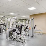 Midtown 1br W Gym Wd Across From Rock Center Nyc-670 New York