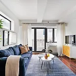 809-6a New 2br Private Roof & View Apartment New York