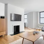Midtown East 2Br W Gym Wd Nr Grand Central Nyc-1168