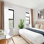 Apartment 444-3f Newly Renovated 1br In Hell's Kitchen