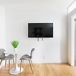 Apartment 444-3f Newly Renovated 1br In Hell's Kitchen