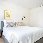 Relaxing 3Br Apartment