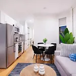 1290-6 Newly Renovated 2 Bedrooms In Ues