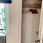 Homestay Woodside, Queens *