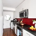 809-6a New 2br Private Roof & View Apartment