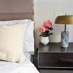 Unbeatable 3Br With Private Patio In Upper East Side