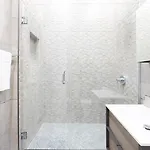 Apartment 317-4a New Modern 1br W&d Walk To Park *