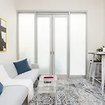 Apartment 317-4a New Modern 1br W&d Walk To Park