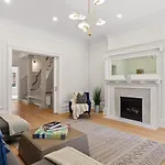 Riverside By Rove Travel 7Br Modern Townhouse
