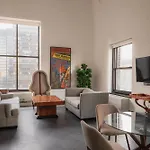 Hotel The Manhattan Club 4*