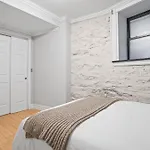 Super Cozy And Chic 3Bd 1 Bath Apt