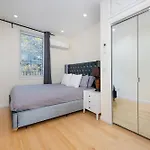 Monthly Nyc Rentals- Luxurious 3 Bedroom Unit