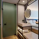 Renaissance Flushing At Tangram