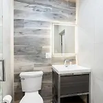1Br Gorgeous Apt In Lenox Hill!