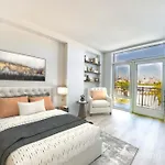 Luxury 2-Bedrooms Unit With Elevator, Balcony