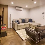 Modern 2 Bedroom Retreat In Downtown Manhattan New York