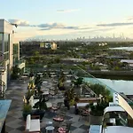 Hotel Renaissance Flushing At Tangram