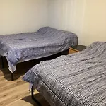One Bedroom, Nyc 45 Min By Subway , Brooklyn, Brighton Beach