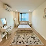 Peaceful Quiet Spacious New Modern Penthouse 3-Bedroom Apartment With A Balcony