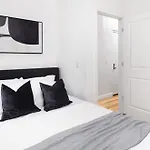 Stunning 3Bd In Manhattan