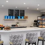 The Nedia, BW Signature Collection