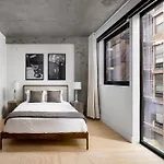 Stunning Penthouse In Manhattan
