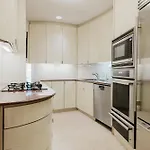 Private Beautiful Townhome W Zen Garden