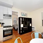 Comfy 1 Bed 1 Bath In Nyc New York