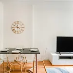 Prime Upper West Side Location 1 Bedroom Apt