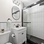 Apartment 3br Harlem With Washer With Dryer *