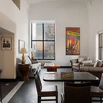 The Manhattan Club Hotel