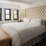 The Manhattan Club 4*