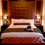 Sanctuary Hotel 4*