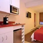 Hotel Five44