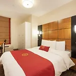 Hotel Five44