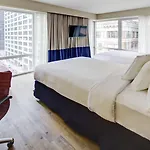 Fairfield By Marriott Manhattan/financial District