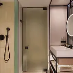 Renaissance Flushing At Tangram Hotel New York