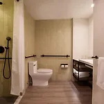 Renaissance Flushing At Tangram 4* New York