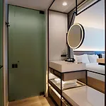 Renaissance Flushing At Tangram