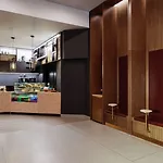 Hotel Renaissance Flushing At Tangram