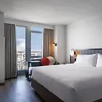 Renaissance Flushing At Tangram Hotel New York