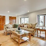 Cozy Valley Stream Studio, 20 Mi To Times Square! Apartment New York